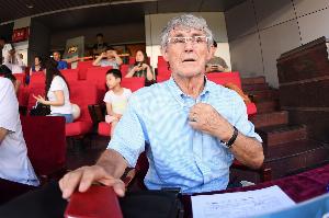 百家乐官方网站-米卢：我走过中国很多地方，希望通过公益方式继续参与中国足球