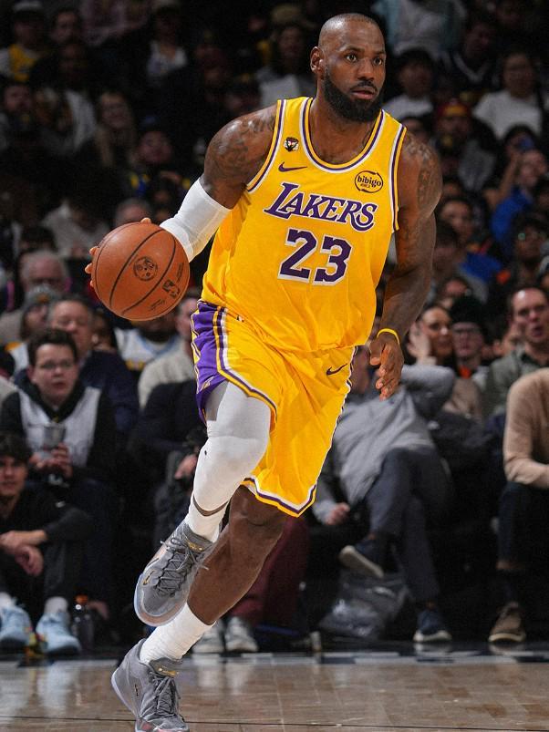 百家乐登录入口-16分大逆转！湖人115-107掘金，东契奇38分三双，詹姆斯19+9+8